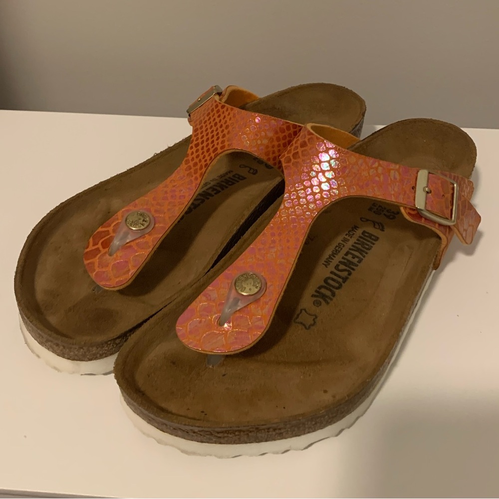 Women size 39 Birkenstock sandals